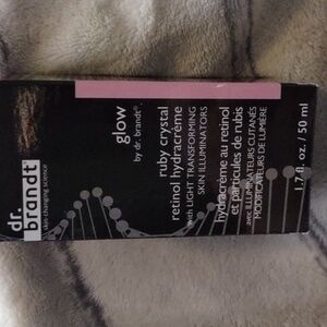 New dr. brandt® Glow Ruby Crystal Retinol Hydracreme